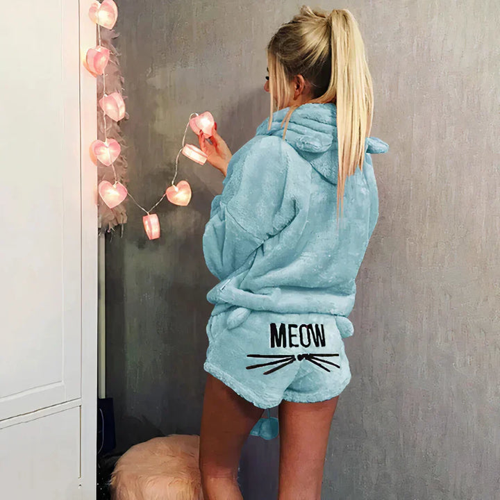 Drune | damen pyjama oberteil und shorts set