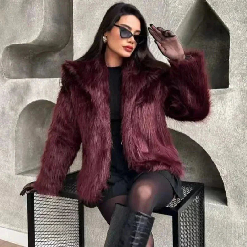Drune | Kurze Flauschige Kunstfelljacke Für Damen