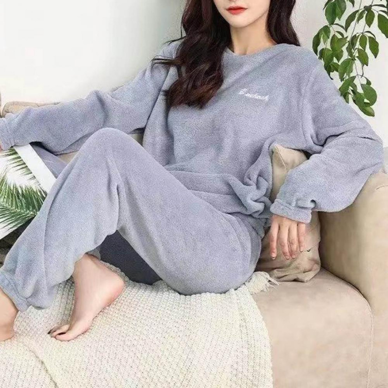 Drune | Pyjama Set Warme Plüsch-Schlafkleidung für Damen