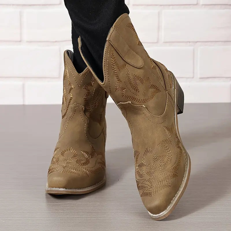 Drune | Elegant Gestickte Western Stiefeletten