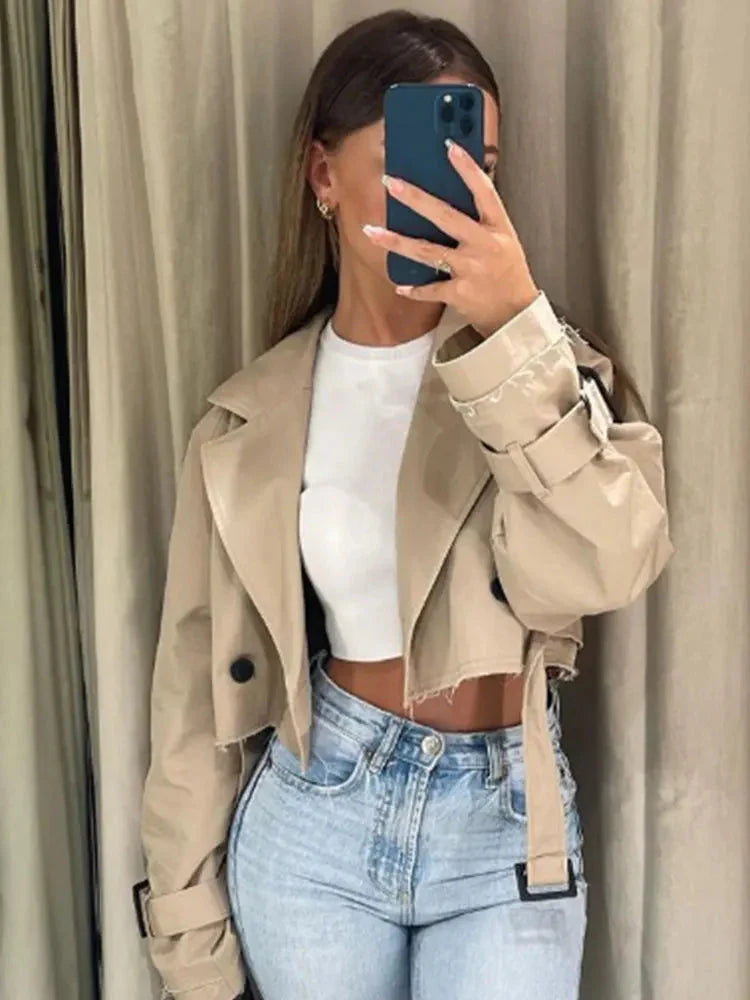 Drune | Trenchcoat Damen Beigefarbener Doppelreihiger Trenchcoat mit Gürtel