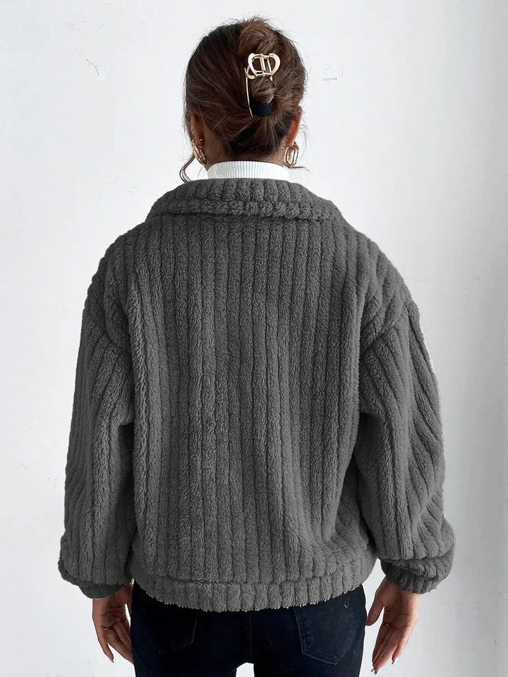 Drune | Dicke Plüschjacke für Frauen