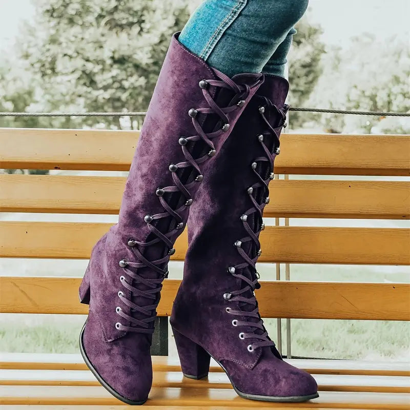Langer Damen-Stiefel mit hohem Absatz Drune
