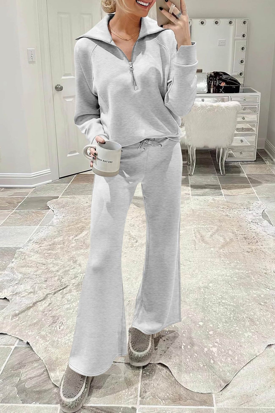 Drune | Langes Hosen-Set mit weitem Bein und Revers-Reißverschluss-Sweatshirt