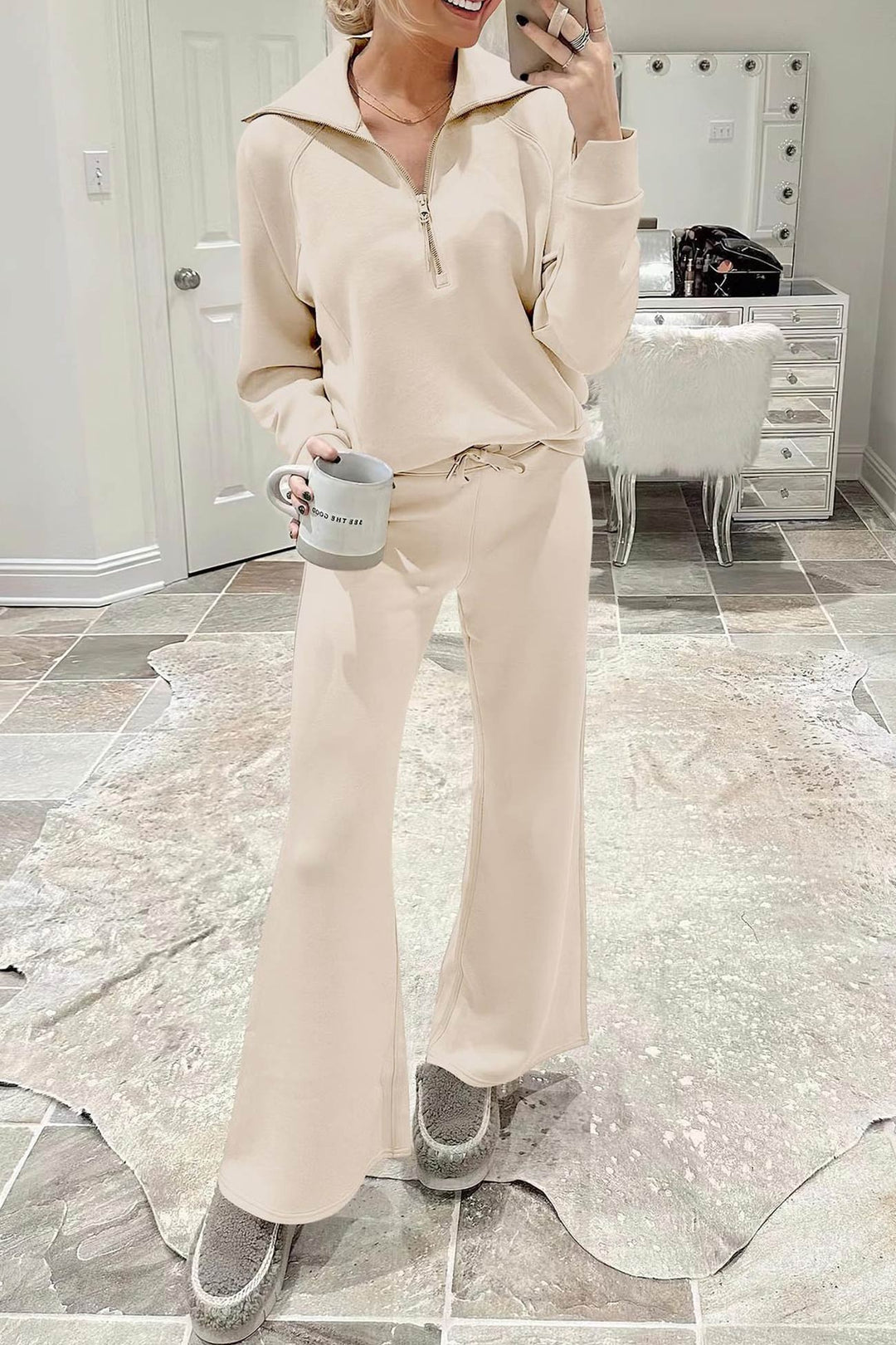 Drune | Langes Hosen-Set mit weitem Bein und Revers-Reißverschluss-Sweatshirt