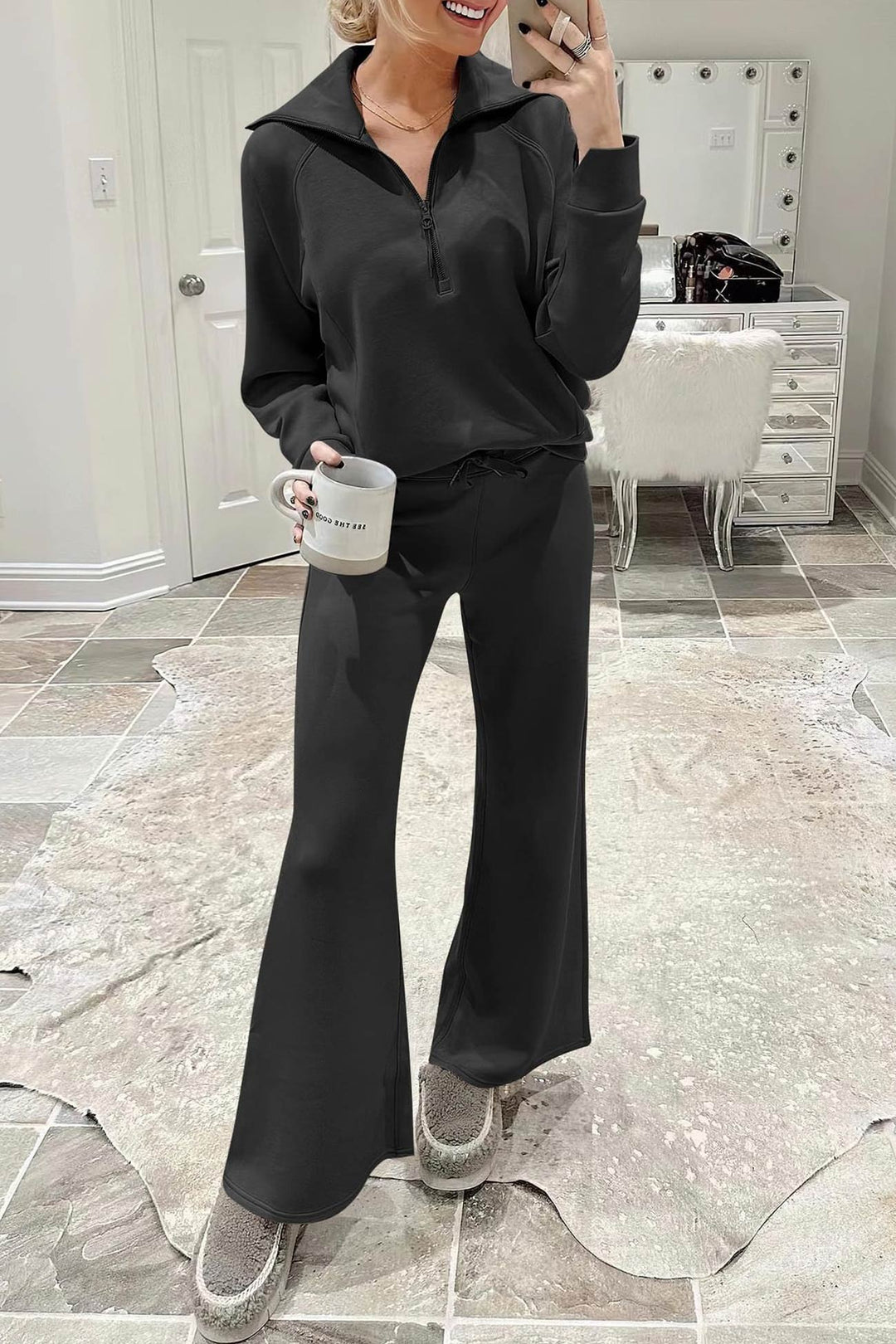 Drune | Langes Hosen-Set mit weitem Bein und Revers-Reißverschluss-Sweatshirt