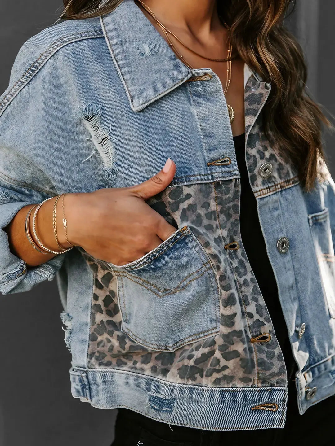 Drune | Leoparden-Jeansjacke