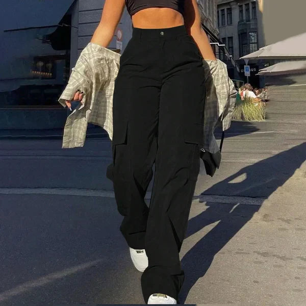Drune | High Waist Cargo Hose mit Seitlichem Ladevorgang Streetstyle