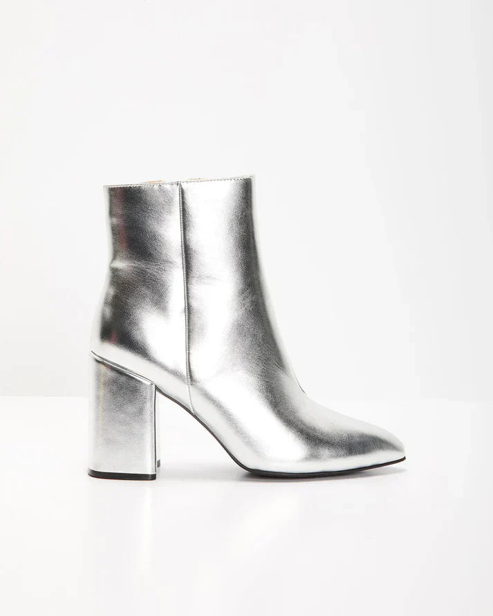 Drune | silber metallischen Absatz Stiefelette mit Blockabsatz für einen mutigen und trendigen Look