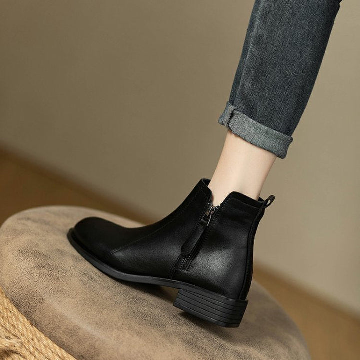 Drune | Stylische Knöchelstiefel mit Reißverschluss und modernen Details