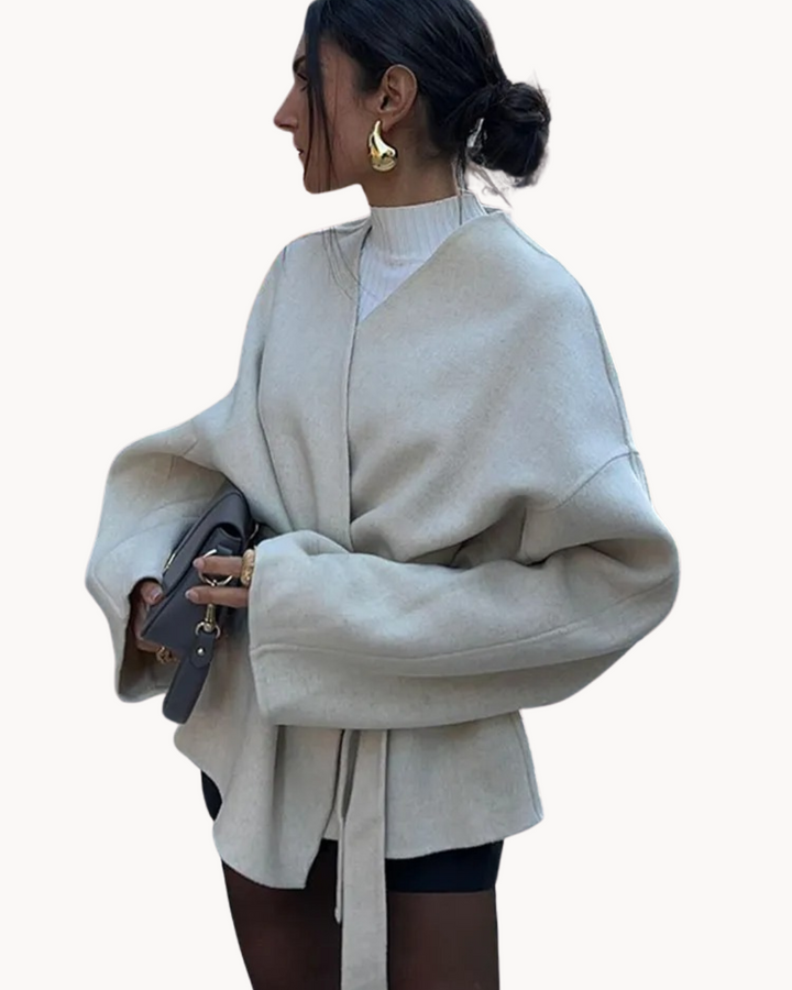 Drune | Taillierte und schicke Jacke mit Gürteldesign