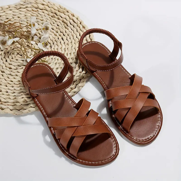Drune | Geflochtene Flache Sandalen