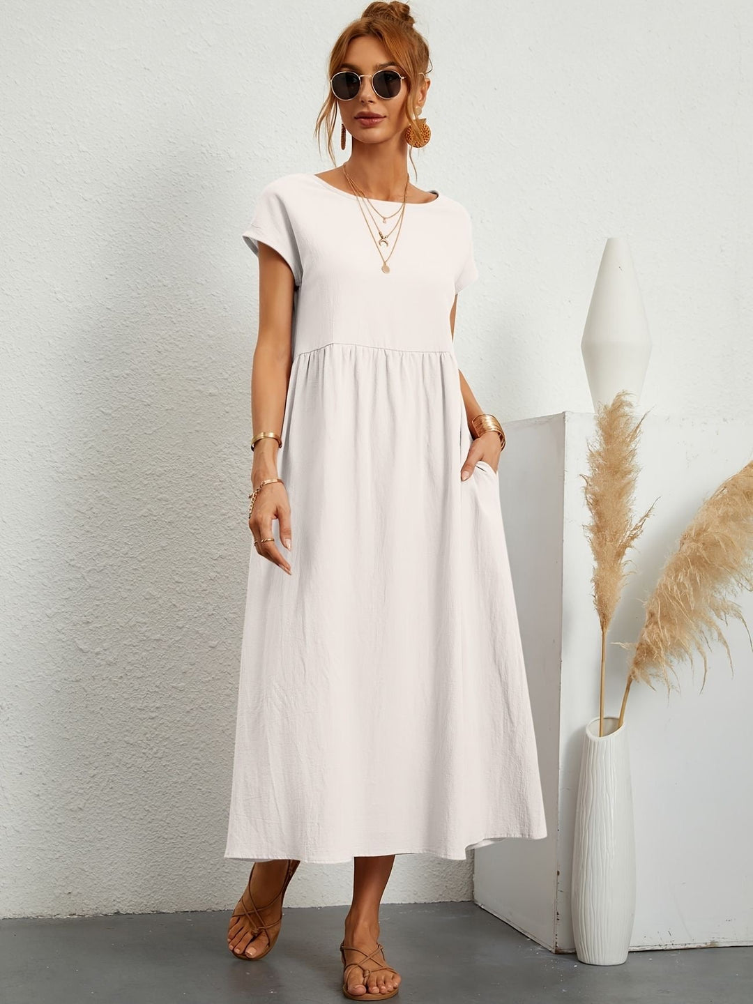 Drune | Rundhalsausschnitt Kleid Elegantes Design für Damen
