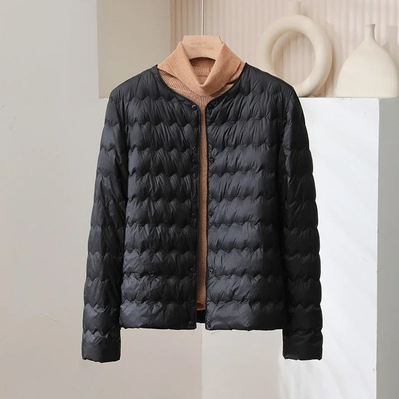 Drune | Gepolsterte Regular Fit Daunenjacke - Kragenlose Knopfleiste Jacke