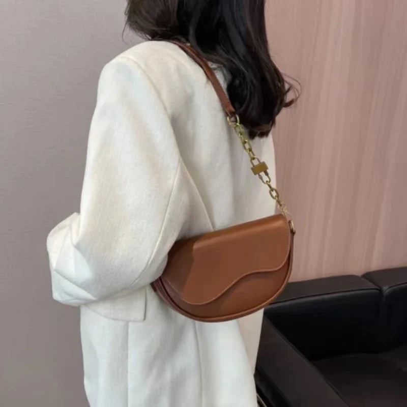 Drune - Damen Schultertasche aus PU-Leder mit breitem Riemen