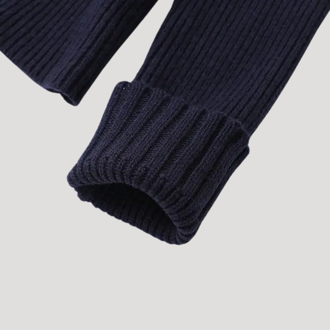 Drune | Pullover mit Denimkragen und Knopfleiste