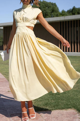 Drune | Mock Neck Cutout Midi Kleid