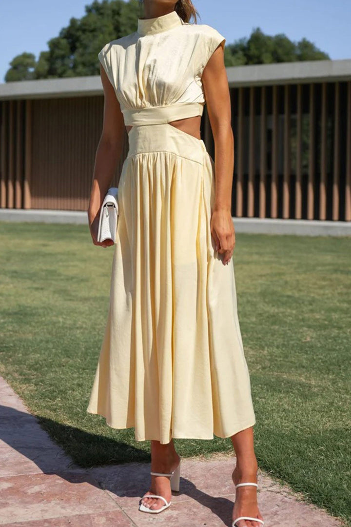Drune | Mock Neck Cutout Midi Kleid
