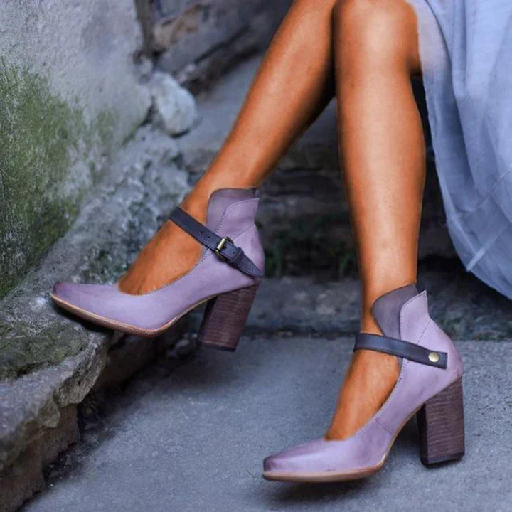 Drune - Bequemer und eleganter Schuh mit Absatz