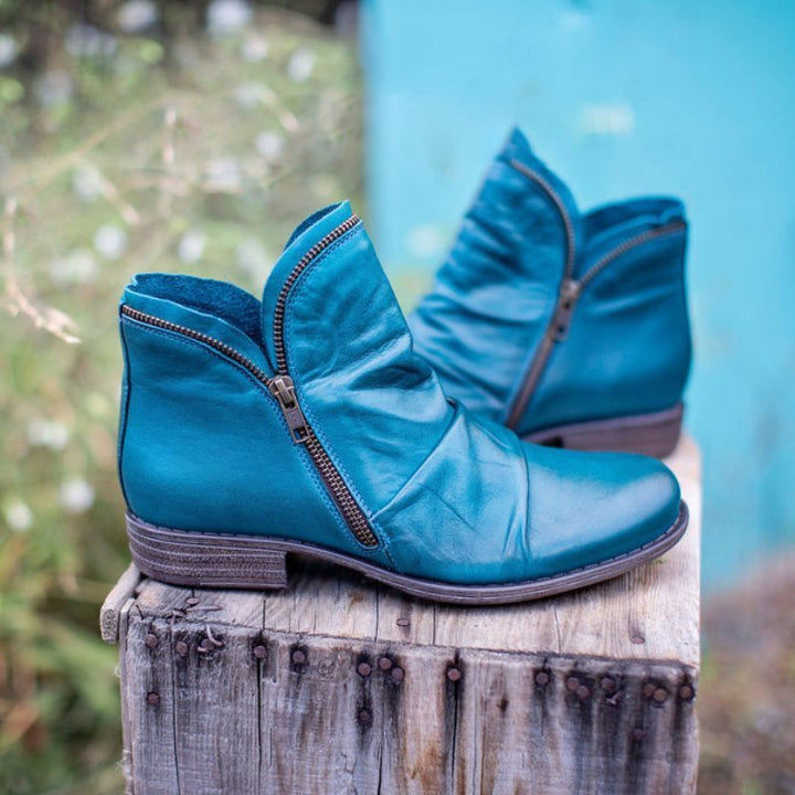 Drune | Stiefeletten Glattleder Seitenreißverschluss Schmale Passform Niedriger Absatz Lässiger Stil