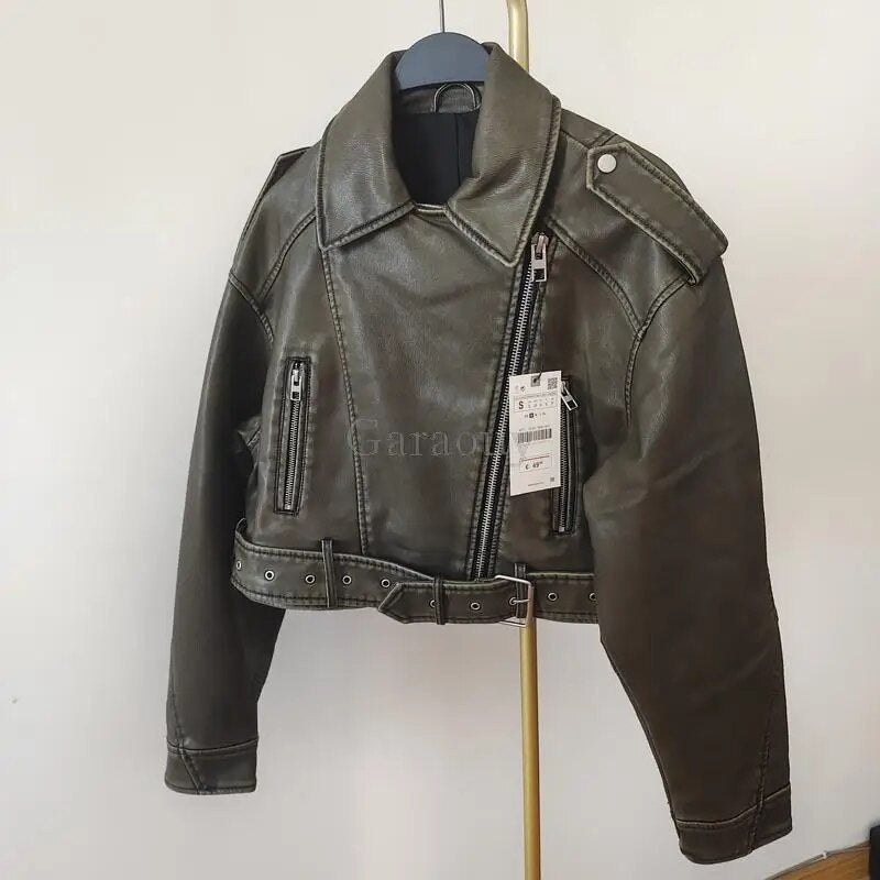 Drune | Modische Damen Jacken Serie