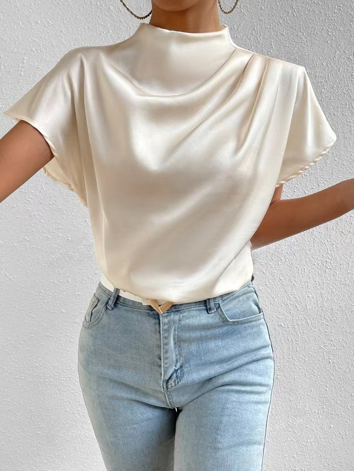 Damen Elegantes Satinoberteil mit hochgeschlossenem Ausschnitt und soften Drapierungen Drune