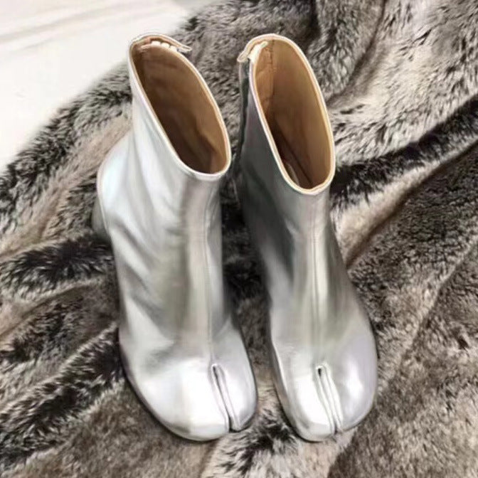 Damen Metallic-Ankelstiefel mit einzigartigem Split-Fuß-Design Drune