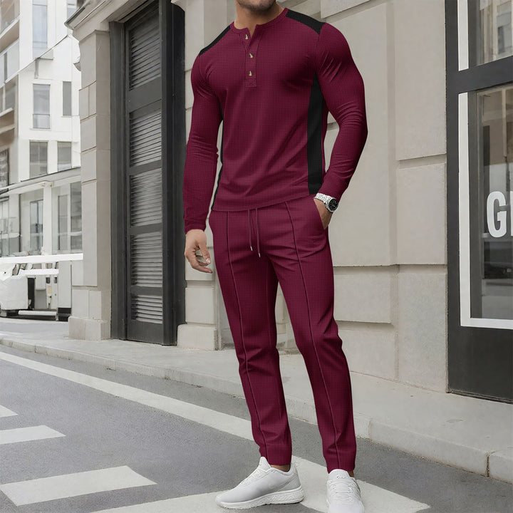 Herren modisches Freizeit-Set mit strukturiertem Langarmshirt und passenden Jogginghosen Drune