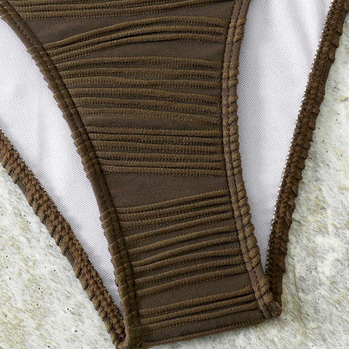 Damen Balkon-Bikini mit raffiniertem Rüschendesign und eleganten Trägern Drune