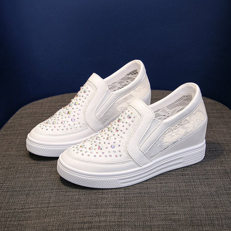 Damen Slip-On Keil-Sneaker mit funkelnden Ziersteinen und elastischen Seiteneinsätzen Drune