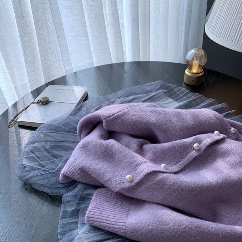 Damen Strickjacke mit edlen Perlenknöpfen und modernem Design Drune