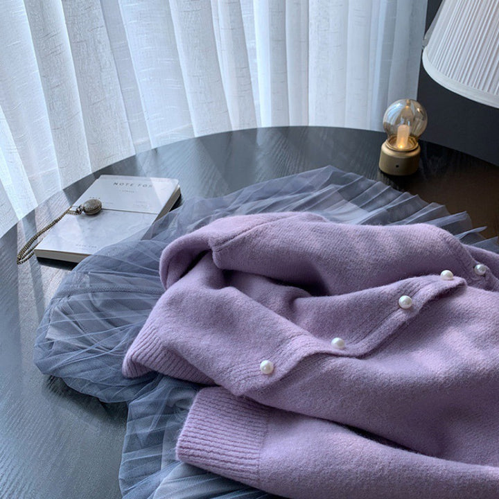 Damen Strickjacke mit edlen Perlenknöpfen und modernem Design Drune