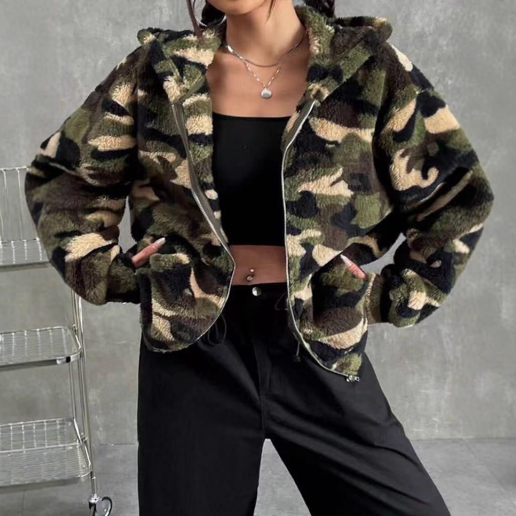 Damen Teddy-Fleece Kapuzenjacke im Camouflage-Look Drune