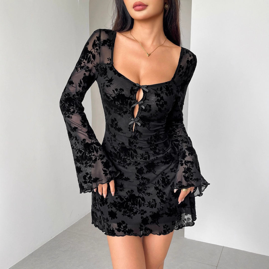 Damen nan kurzes Meshkleid mit floraler Samtflock-Optik, Ausschnitt-Öffnungen und Zierbändern Drune