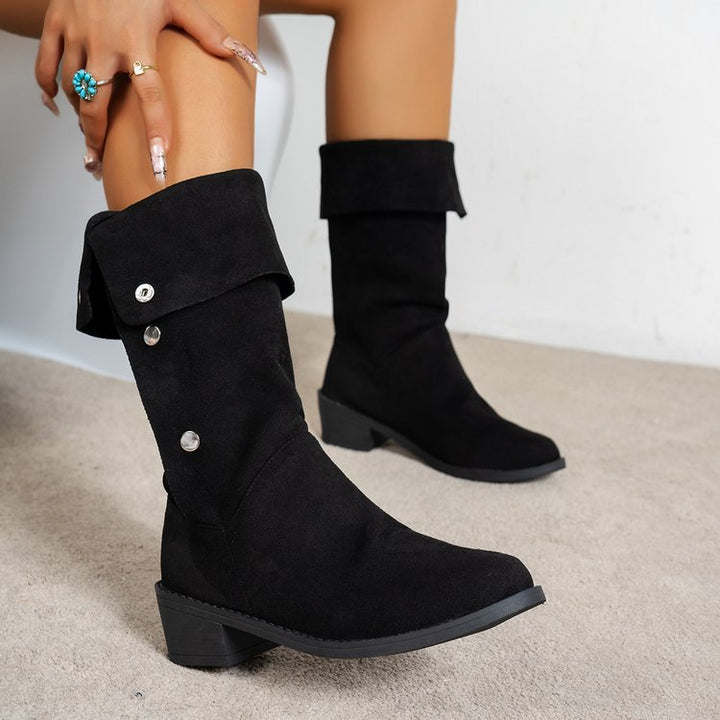 Damen Elegante Stiefel aus weichem Wildleder mit modischen Knopfdetails Drune