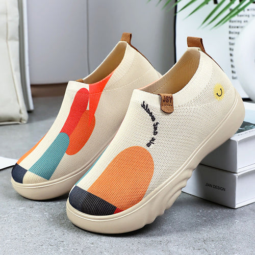 Damen nan gestrickter Slip-On Sneaker mit verspielter Stickapplikation und stoßdämpfender EVA-Plateausohle Drune