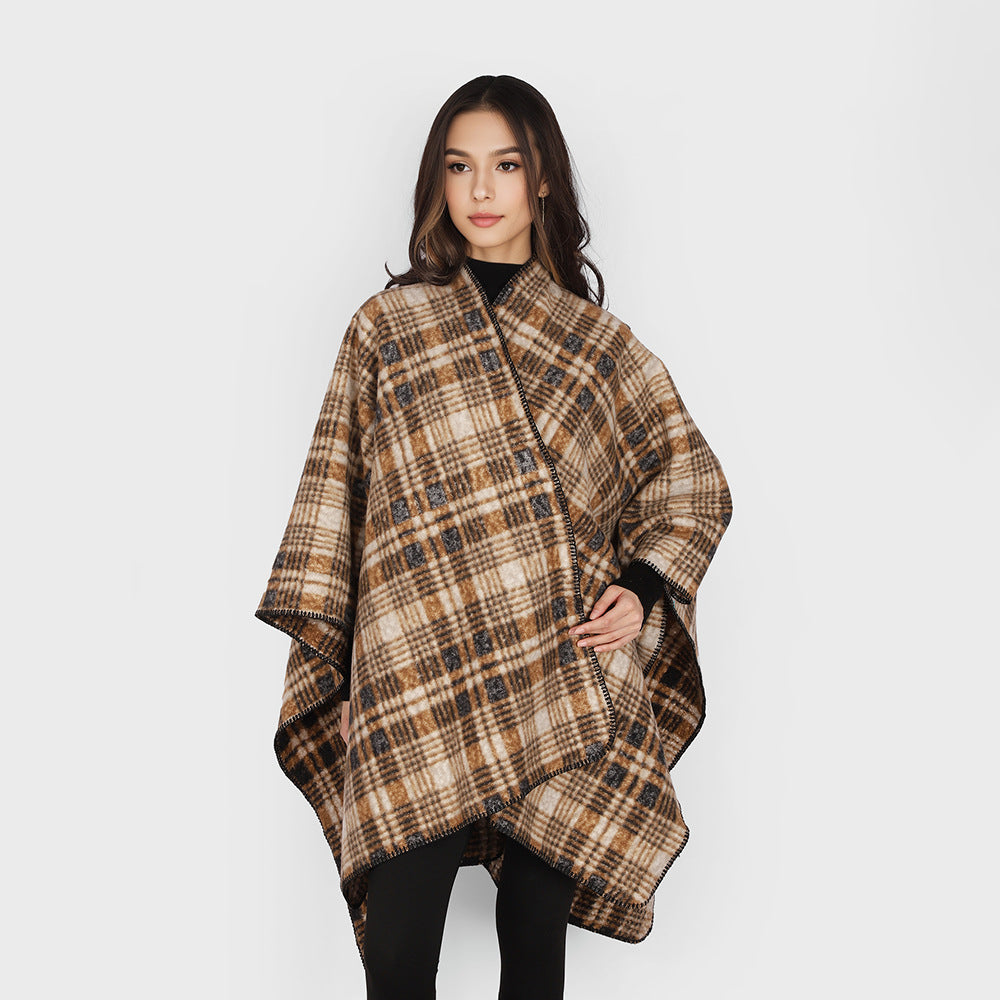 Damen Oversize-Karo-Cape aus weichem Wollmix mit kontrastierter Kettelnaht Drune