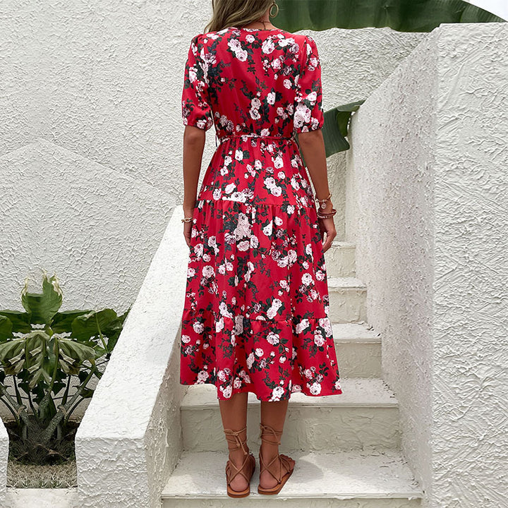 Damen Blumiges Midikleid mit V-Ausschnitt, Bindegürtel, Volantstufen und Beinschlitz Drune