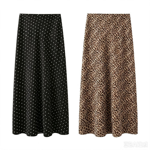 Damen Midirock aus fließender Satinqualität in A‑Linie mit Leo‑Print Drune