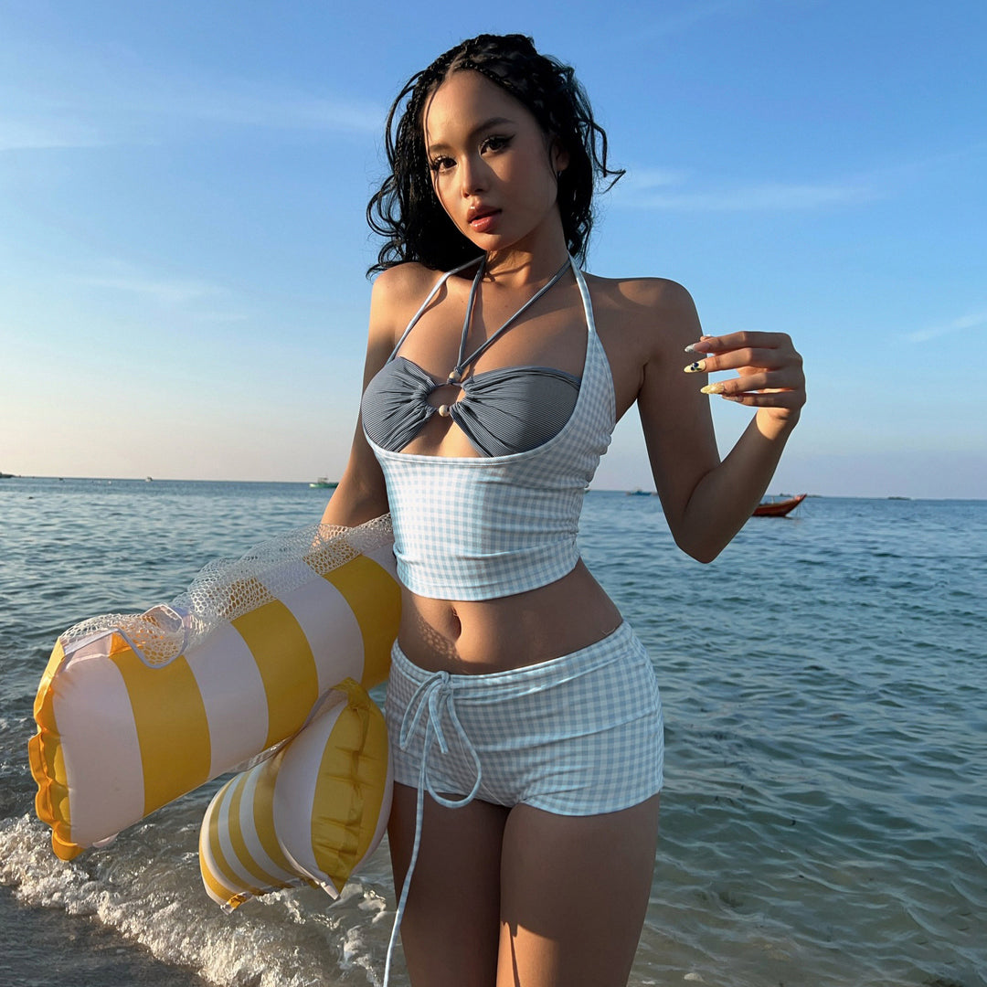 Damen sportliches Bikiniset mit hochgeschlossenem Top und charmanten Rüschendetails Drune