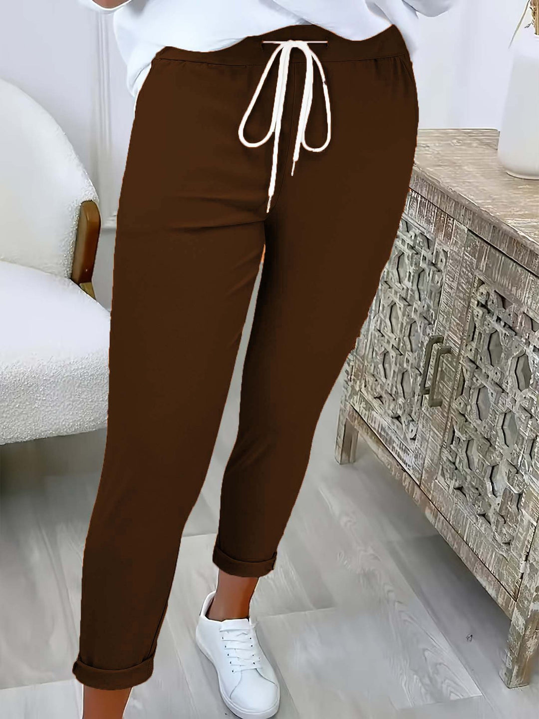 Damen Slim-Fit Jogginghose mit Tunnelzug und Umschlagbündchen Drune