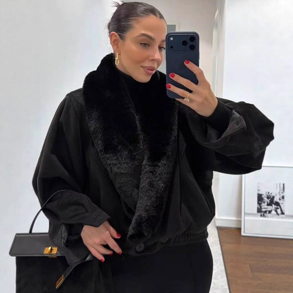 Damen Kurzjacke mit voluminösem Kunstfell-Schalkragen und elastischem Saum Drune