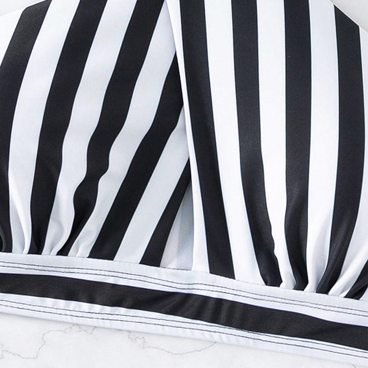 Damen Triangel-Bikinioberteil mit stylischem Streifenmuster Drune