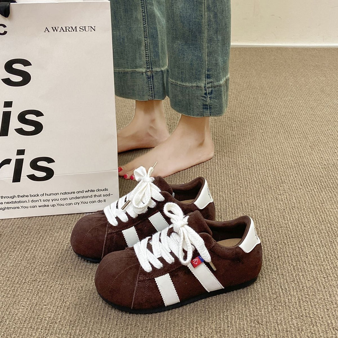 Damen Sneakers aus hochwertigem Wildleder mit sportlicher Silhouette Drune