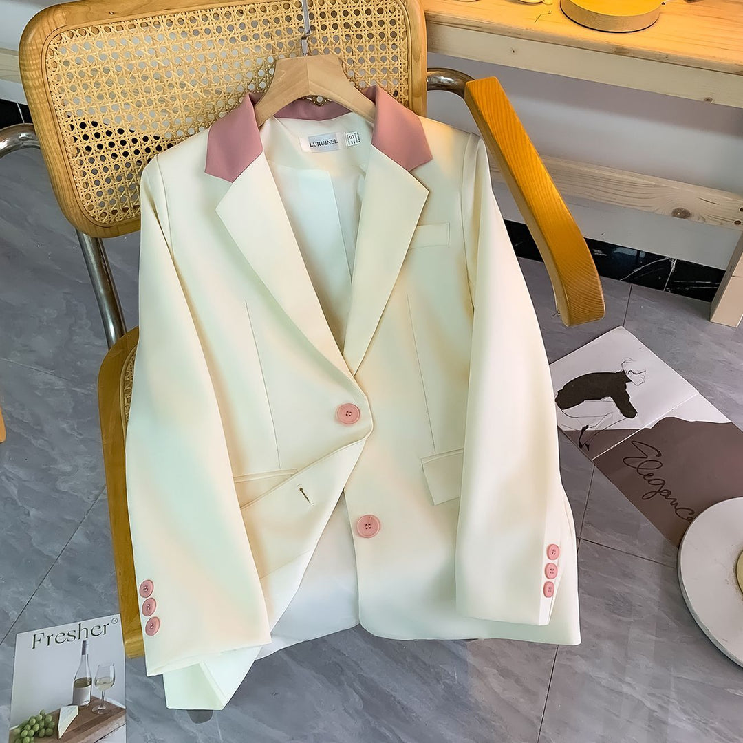 Damen modischer Blazer mit elegantem Kragen und besonderen Knopfdetails Drune