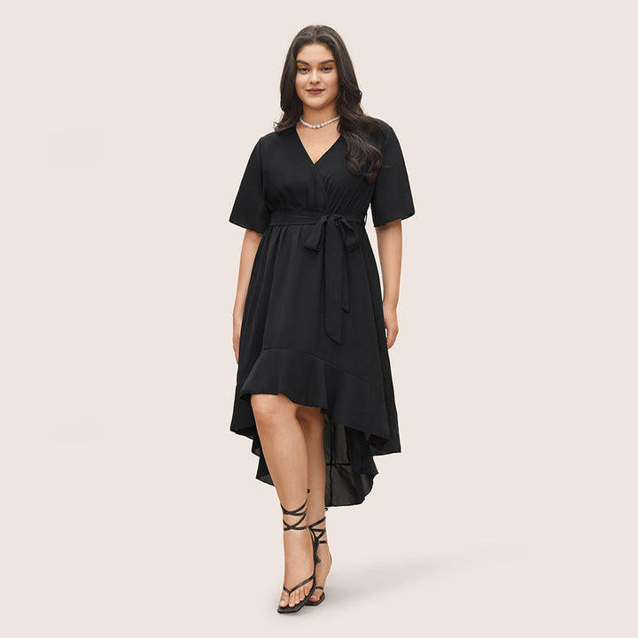 Damen Elegantes Wickelkleid mit asymmetrischem Saum und taillierendem Gürtel Drune
