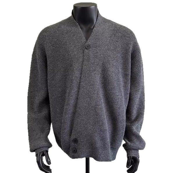 Herren Grobstrick-Cardigan im Oversize-Schnitt mit Schalkragen und asymmetrischer 3-Knopfleiste Drune