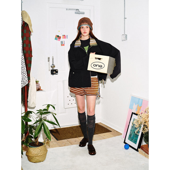 Damen Kurzjacke im Boxy‑Cut mit gemustertem Stehkragen und Kordelzug Drune