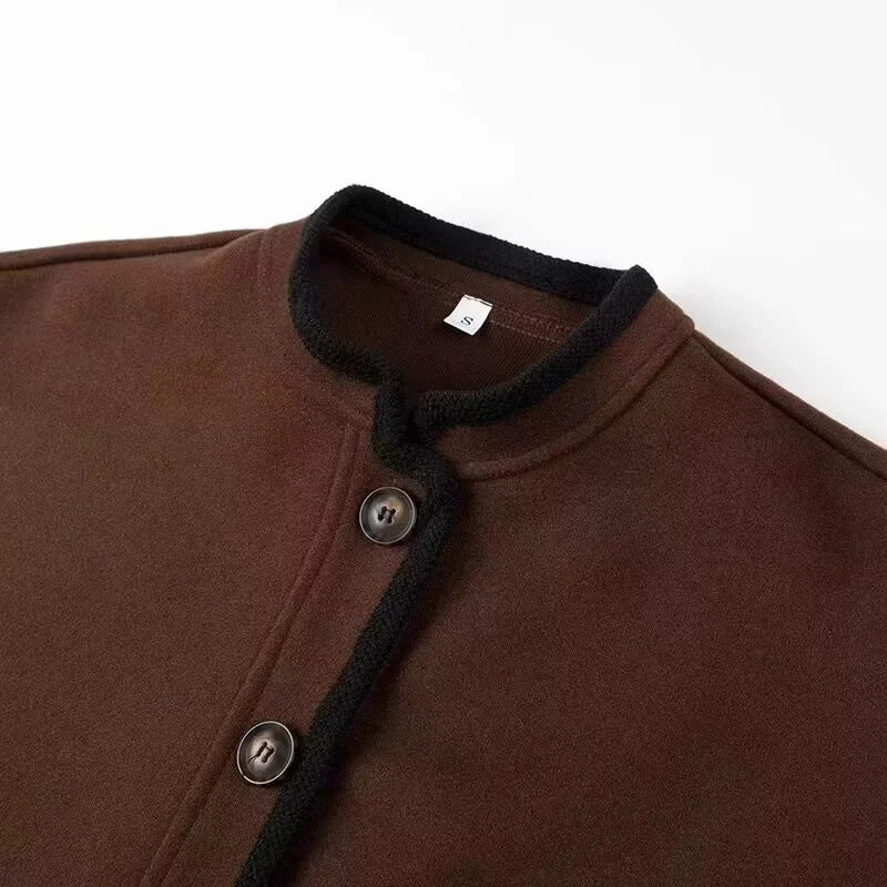 Damen nan kurz geschnittene Boxy-Jacke mit kleinem Stehkragen, kontrastpaspeln und Leistentaschen Drune