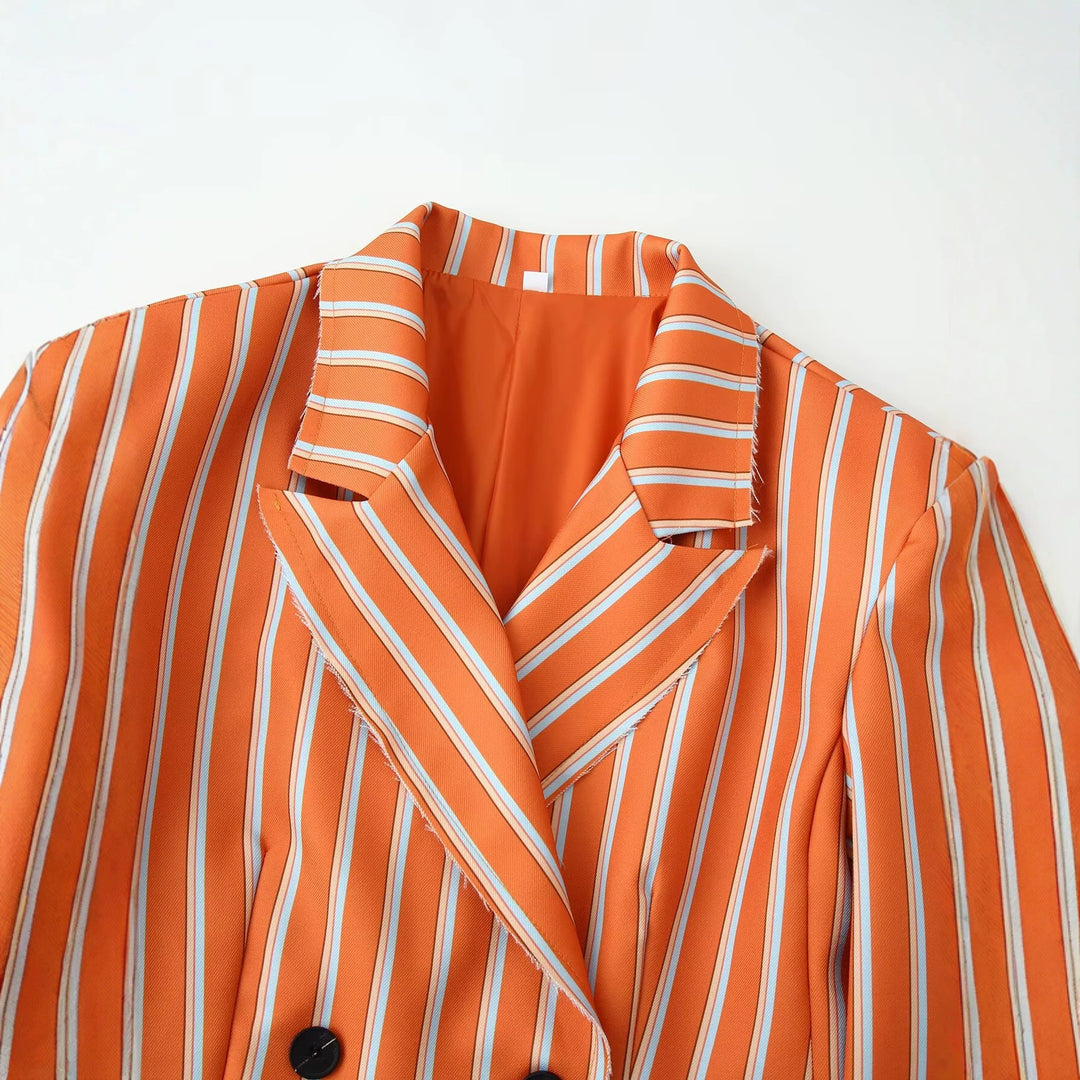 Damen Doppelreihiger Streifenblazer mit markantem Revers und Pattentaschen Drune